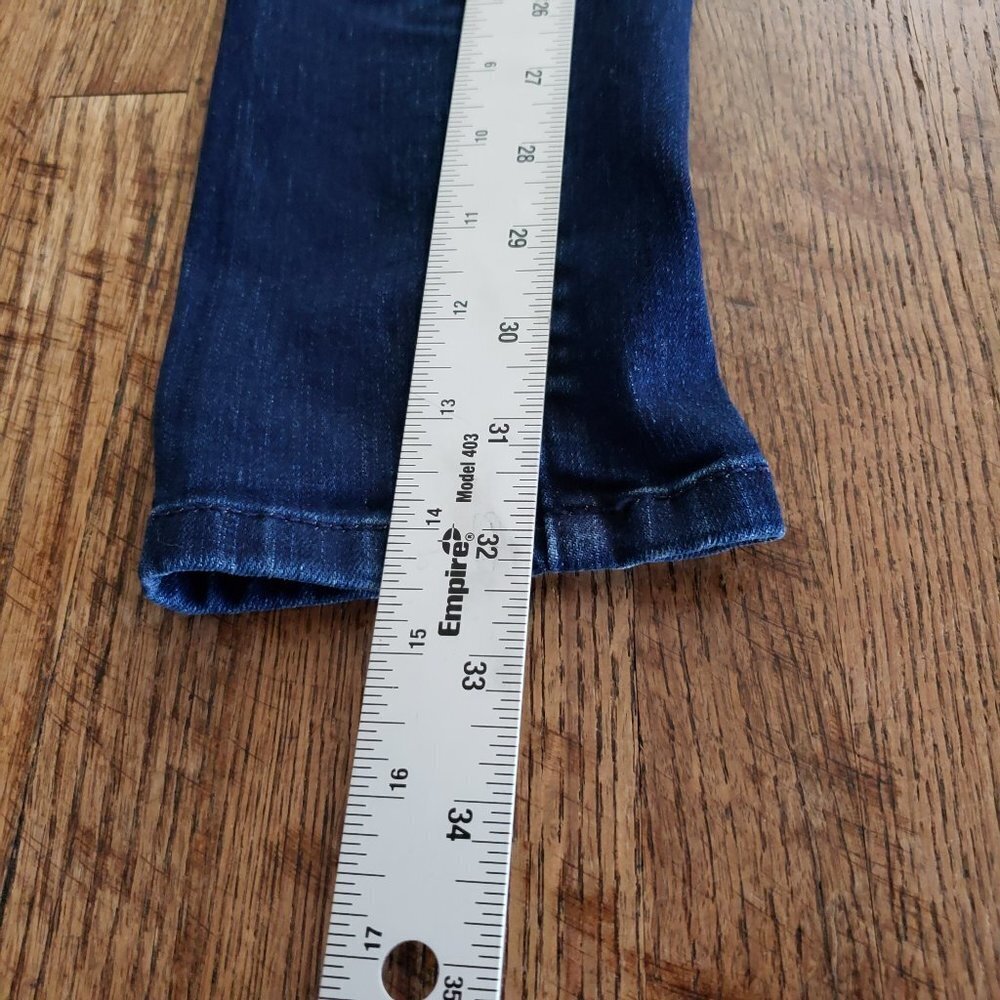 Universal Thread Jeans - Picture 5 of 7